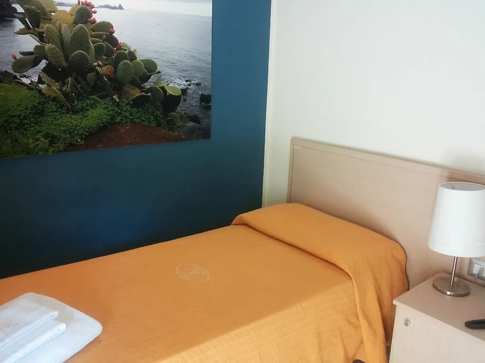 Hotel Residence Empedocle 墨西拿